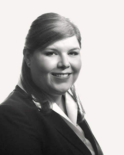 Elizabeth  Schnur