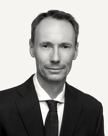 Dr. Peter  Memminger