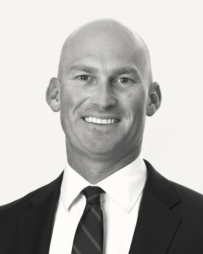 Luke  Roniger