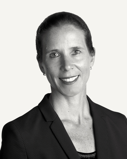 Amina S. Dammann