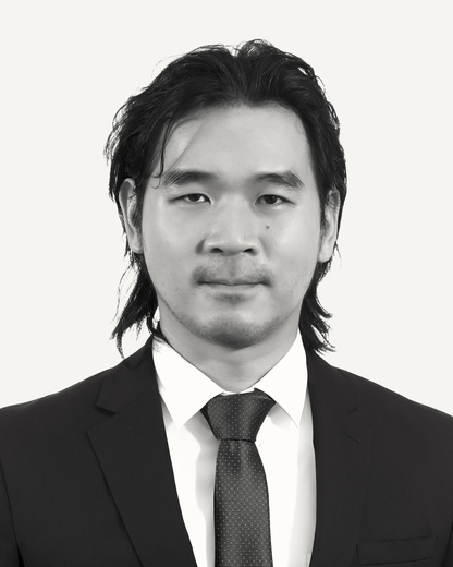 Alex  Lo