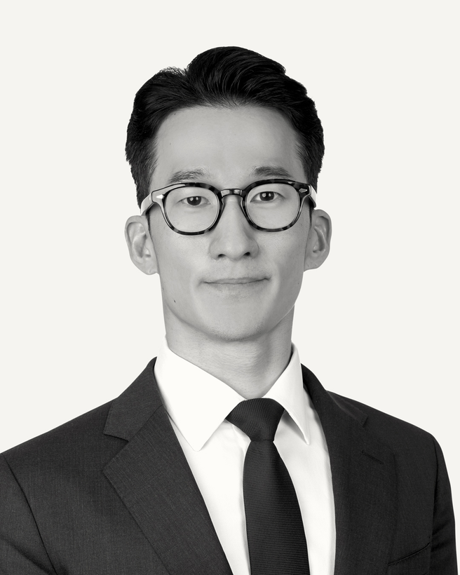 Paul Jonghyun Lee