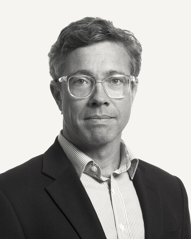 Stephen  Sims