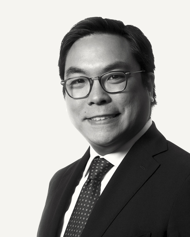 Aloysius  Llamzon