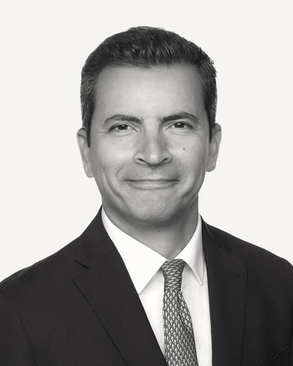 Barry  Kamar