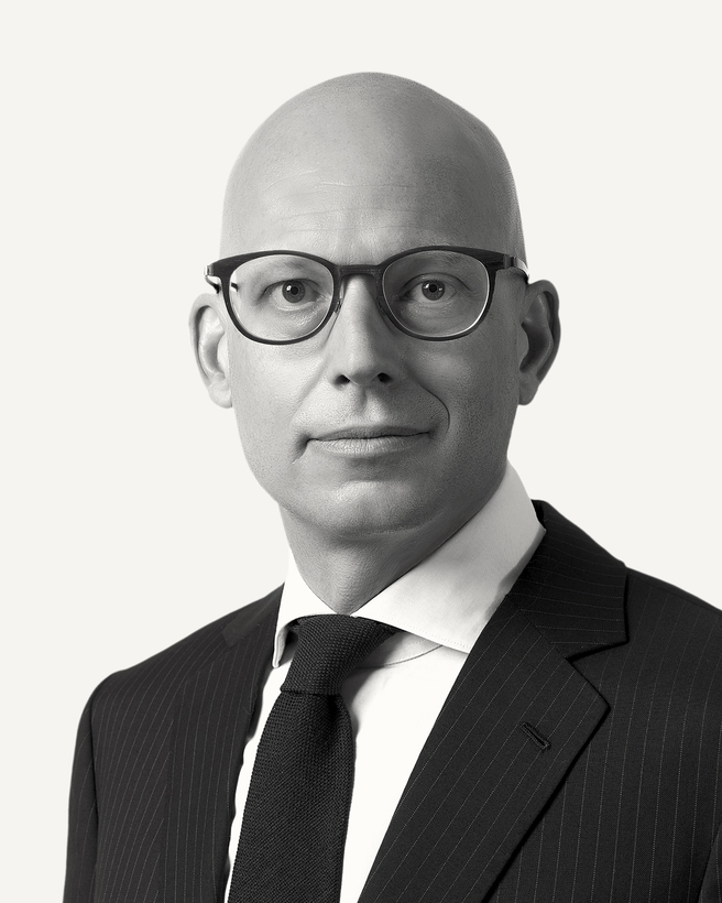 Nils  Eliasson