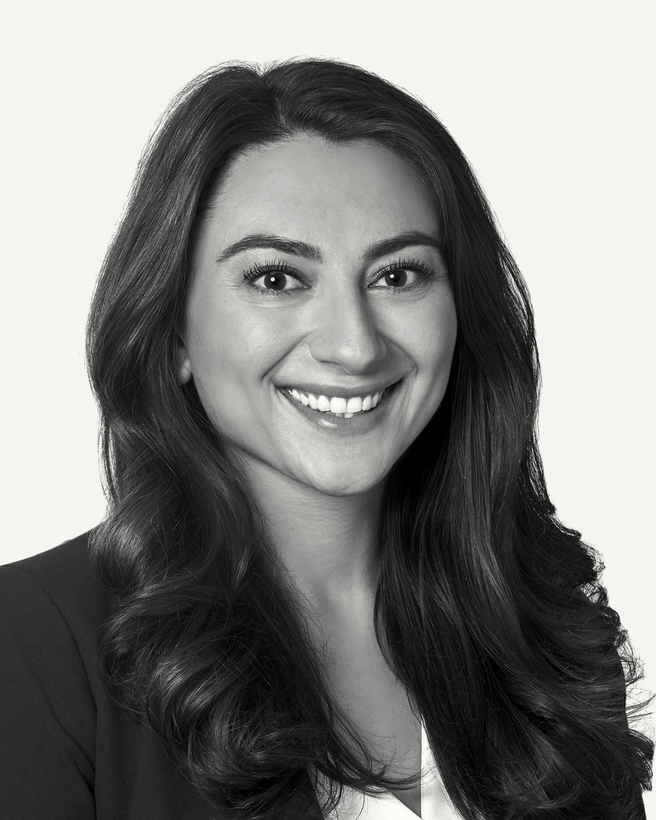 Desi  Hamilton